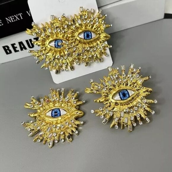 Dazzling Eye Statement Earrings with Crystal Accents! - Picture 3 of 6